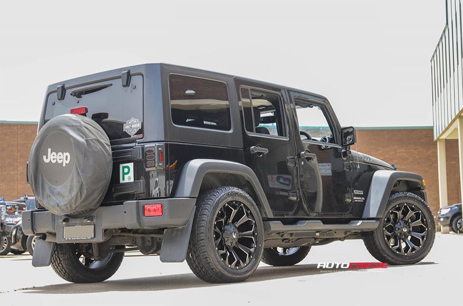 JEEP WRANGLER ASSAULT GLOSS BLACK MILLED ACCENTS